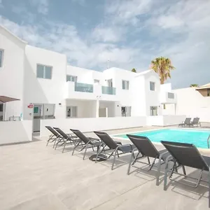 Apartment Rociega 35 8, 100 Meters To Sea Front, Puerto del Carmen (Lanzarote)